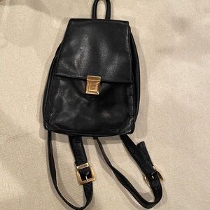 Perlina medium backpack